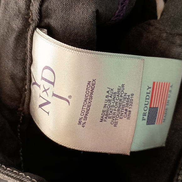 NYDJ black jeans size 8 - Picture 9 of 9